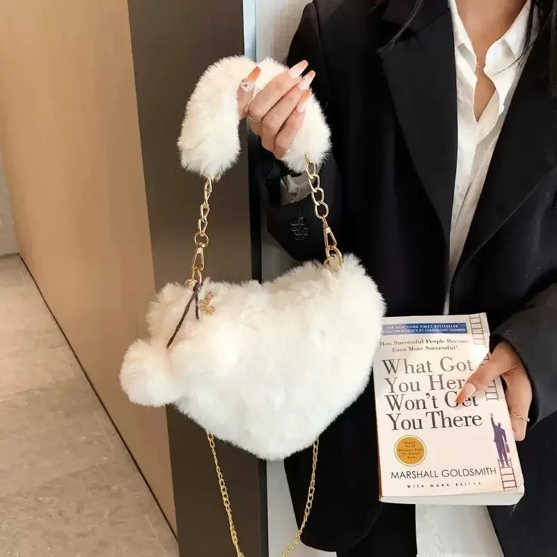 Faux Fur Heart-shaped Women Small Handbags Fluffy Plush Ladies Chain Shoulder Bag Fashion Female Furry Daily Clutch Purse